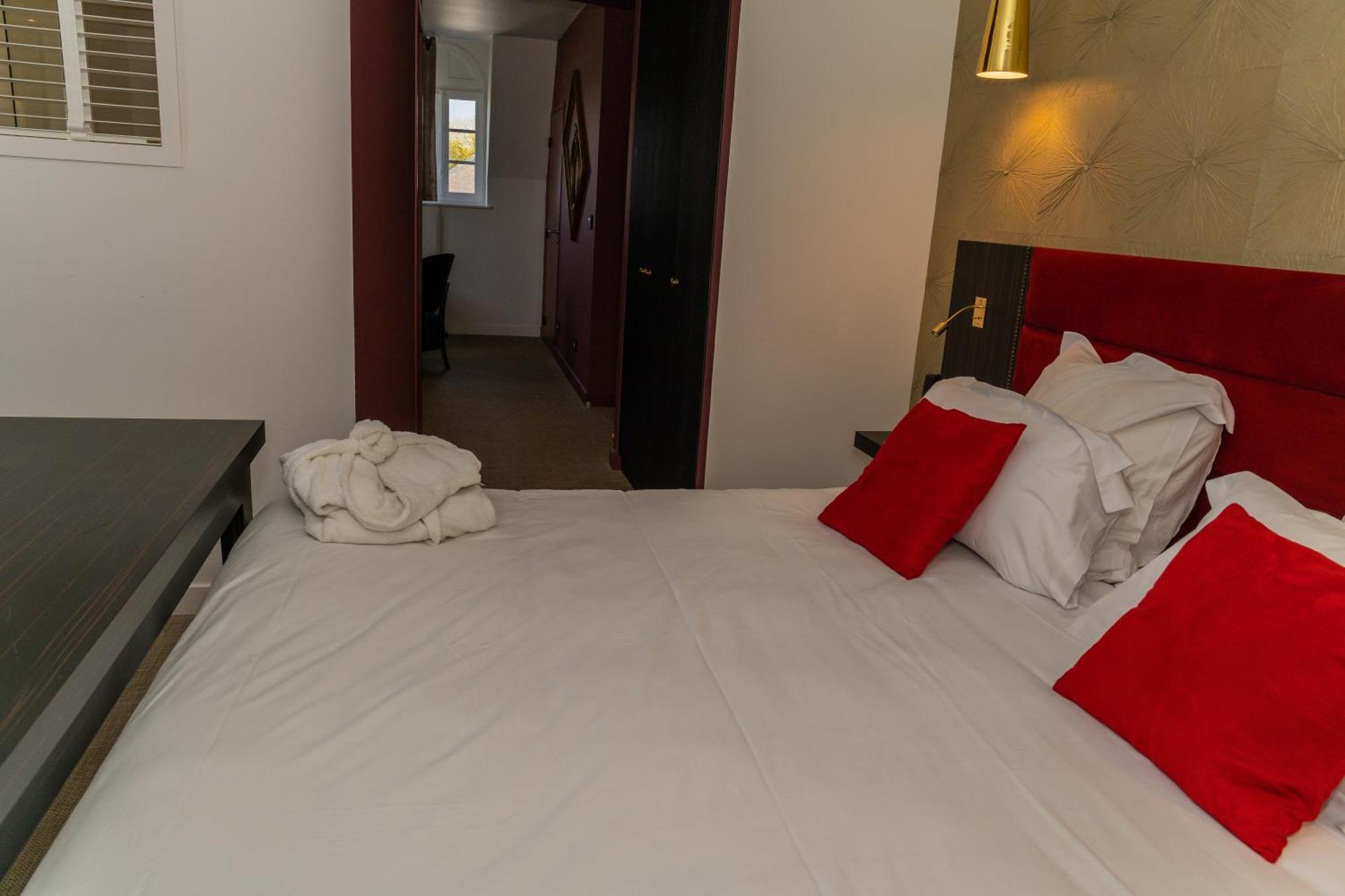 Hotel Les 3 Lieux Les Ponts-de-Cé